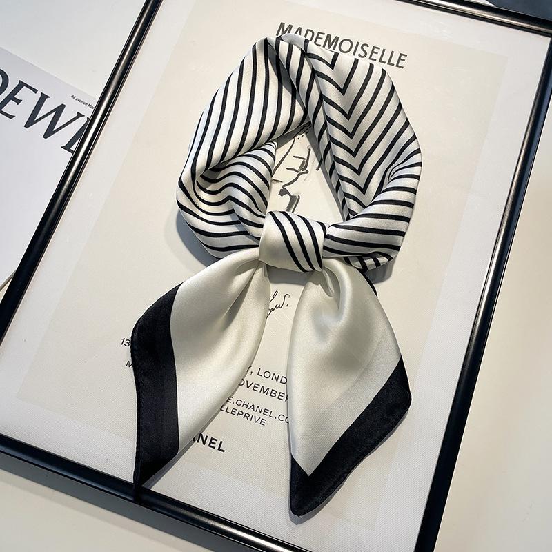 Women's 70x70 Oil Painting Square Scarf - Floral Design, Elegant Neck Accessory for All Seasons