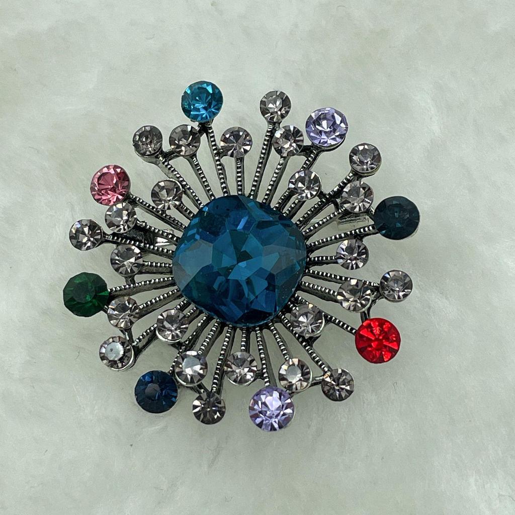 Modische Europäische & Amerikanische Geometrische Kristall Strass Brosche: Schicke Legierung Anstecknadel für Damen