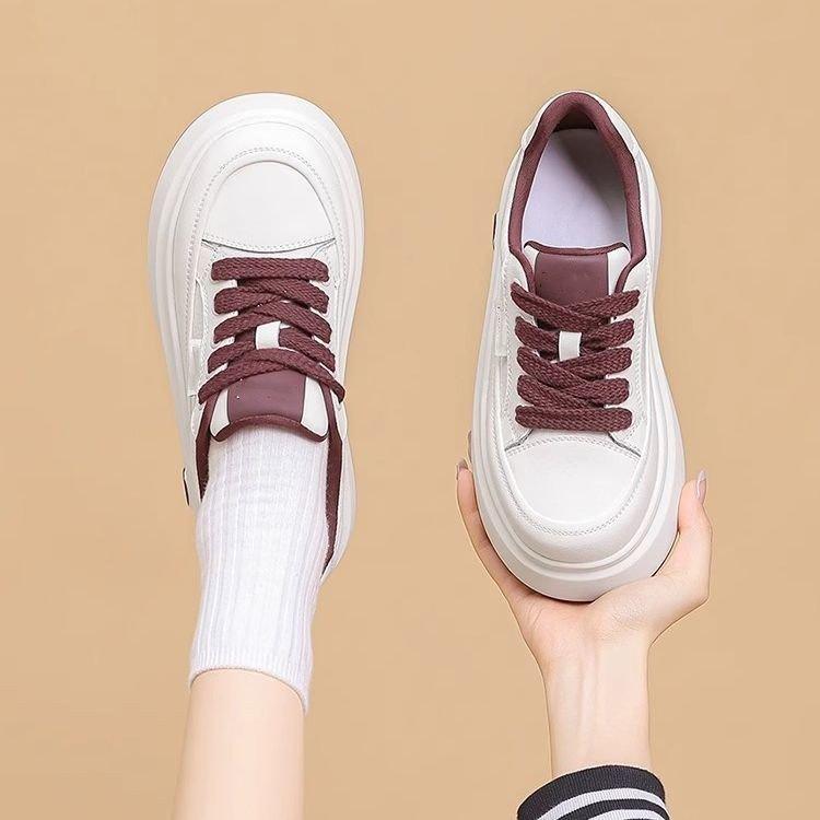 Thick-soled muffin little white shoes women's 2025 autumn new popular versatile and thin breathable height-increasing sports and leisure board shoes
