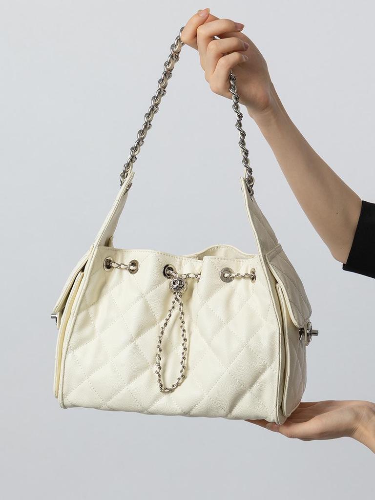 Skórzana torba typu worek Hobo z łańcuszkiem, tekstura kawioru, wzór Argyle, duża pojemność, damska na ramię i crossbody.