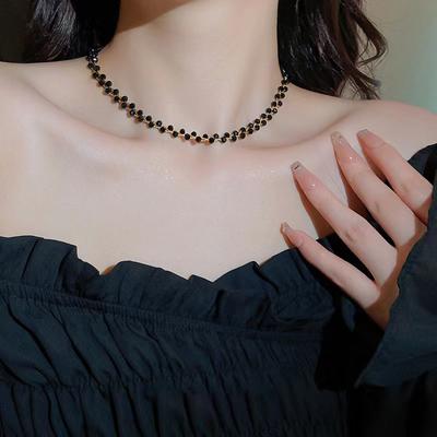Black  White Pearl Hand-Woven Necklace Light Luxury Personality Temperament Clavicle Chain