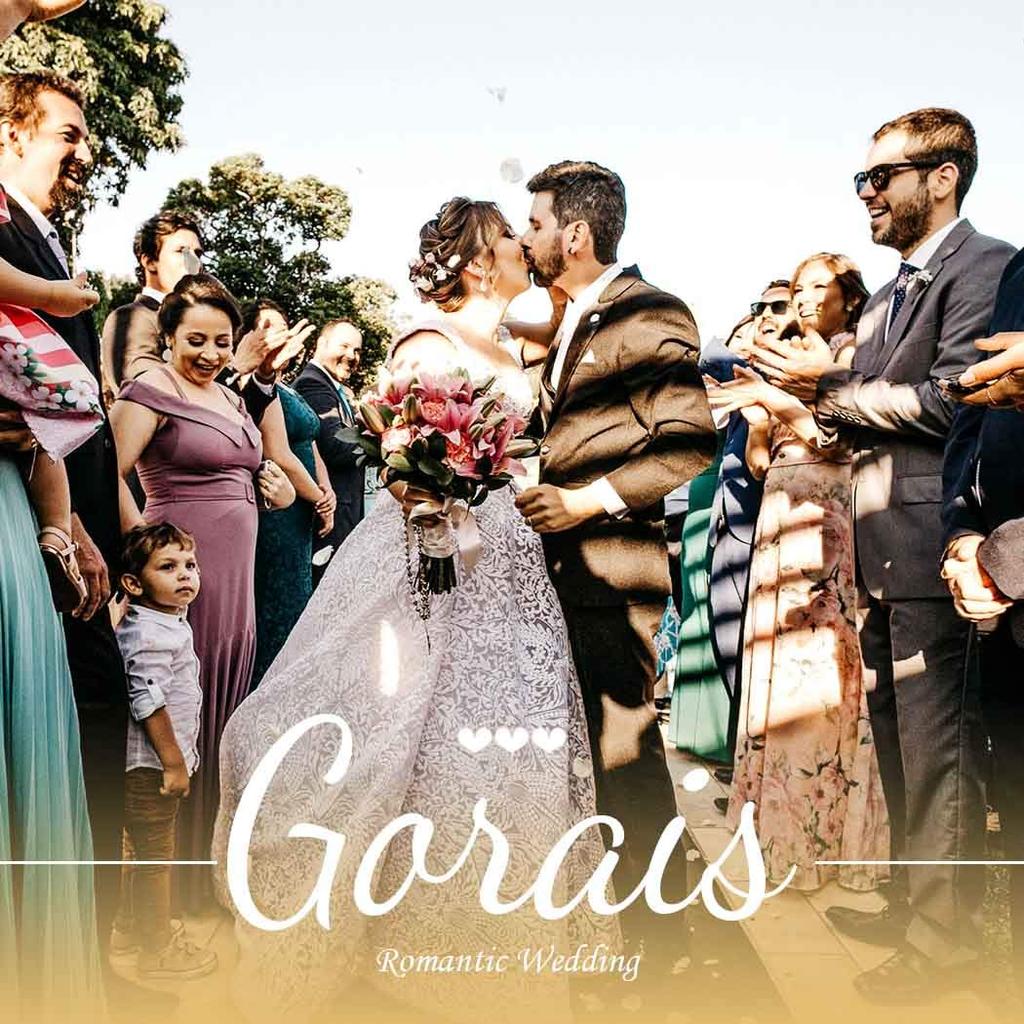 Gorais Crystal Bride Wedding Hair Combs Gold Leaf Bridal Hair Pieces Pearl Hair Accessories for Women and Girls (A-Gold) (A-Gold)