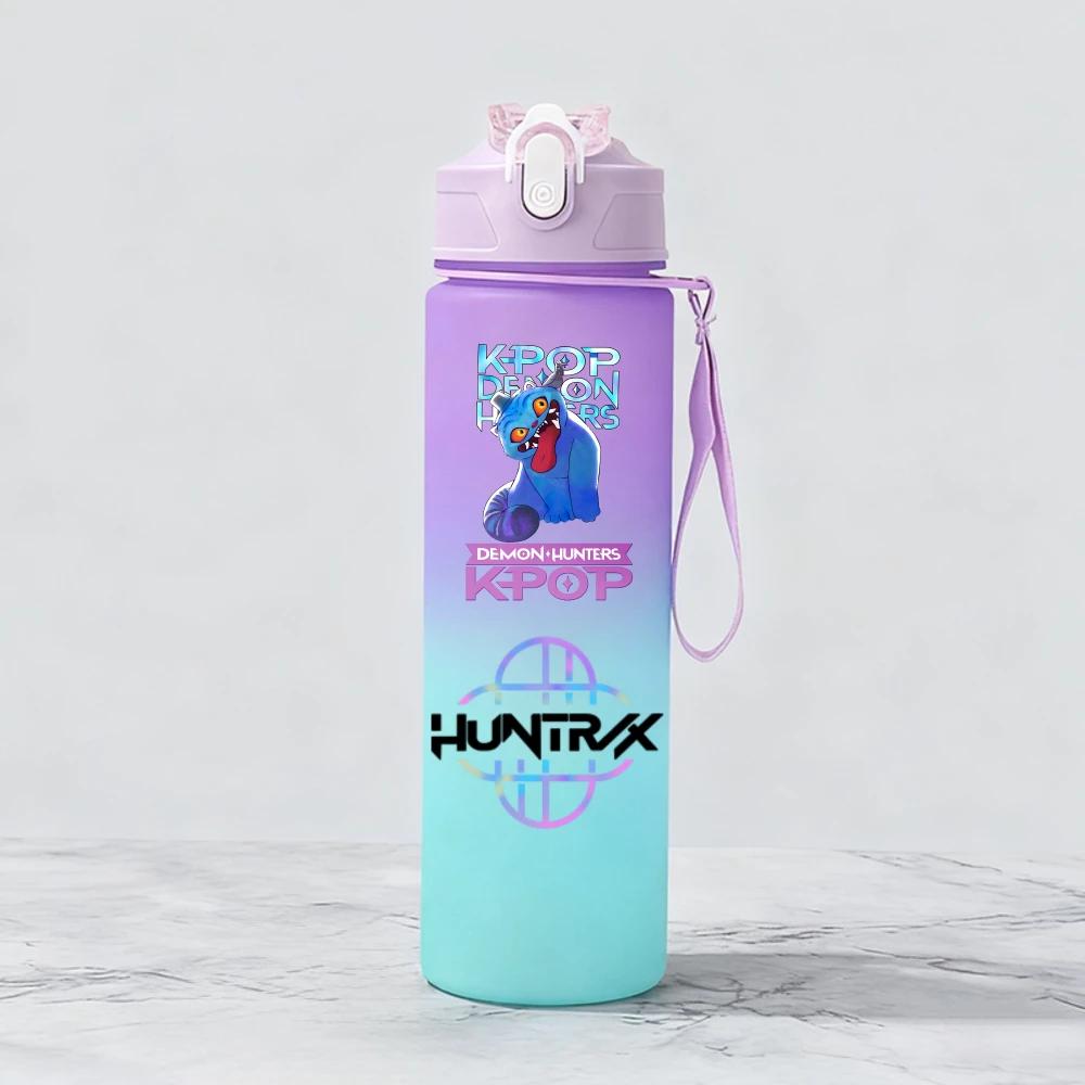 Demon Hunters Huntr Rumi Mira Zoey Jinu Celine Plastic Water Cup Pop Drinking Bottle School Huntrix Gourde ML KPOP X K 800 Kid Friendly Entertaining