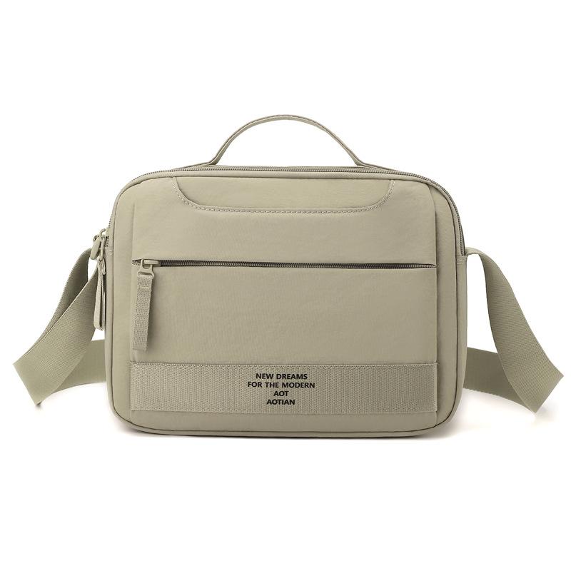 Men's Outdoor Lightweight Bag Travel Bag Shoulder Crossbody Bag