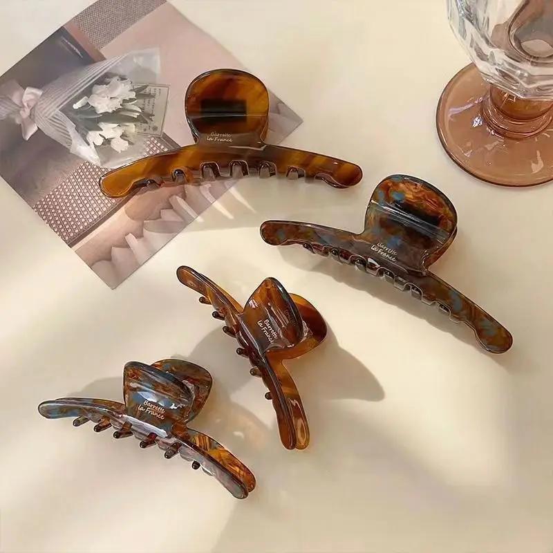 1 pz Elegante fermaglio per capelli, per la nuca delle donne, clip a squalo ins, nuovo copricapo a clip 2026, sensazione di alta gamma