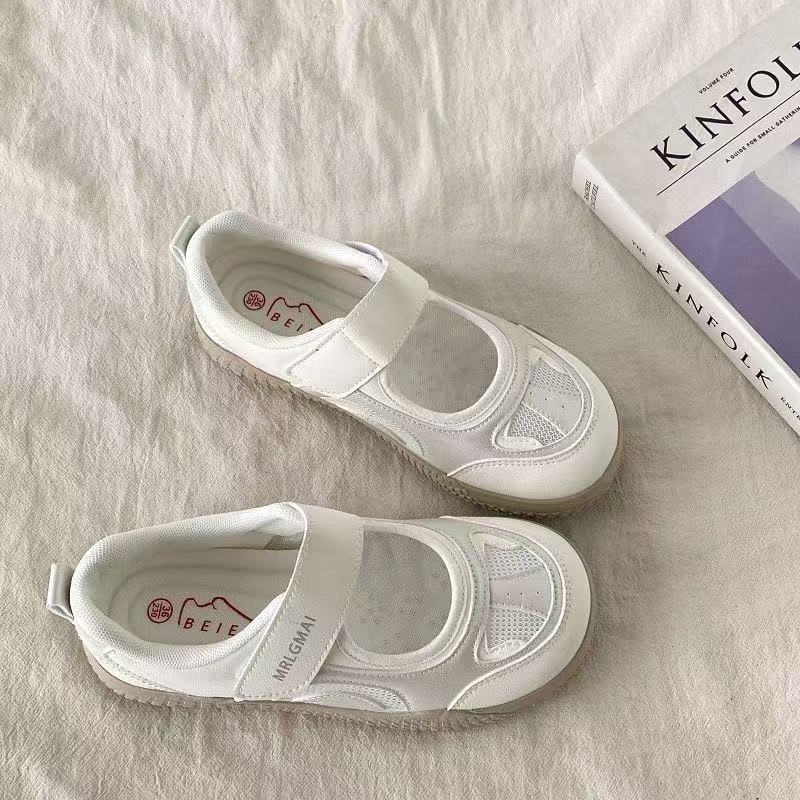 

White retro round head thick sole shallow mouth single shoes women s new summer mesh casual sports Mary Jane shoes 35