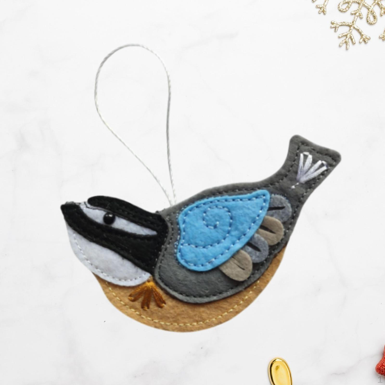 

Украшение в виде птицы из фетра для елки и праздничного использования дома Grey
