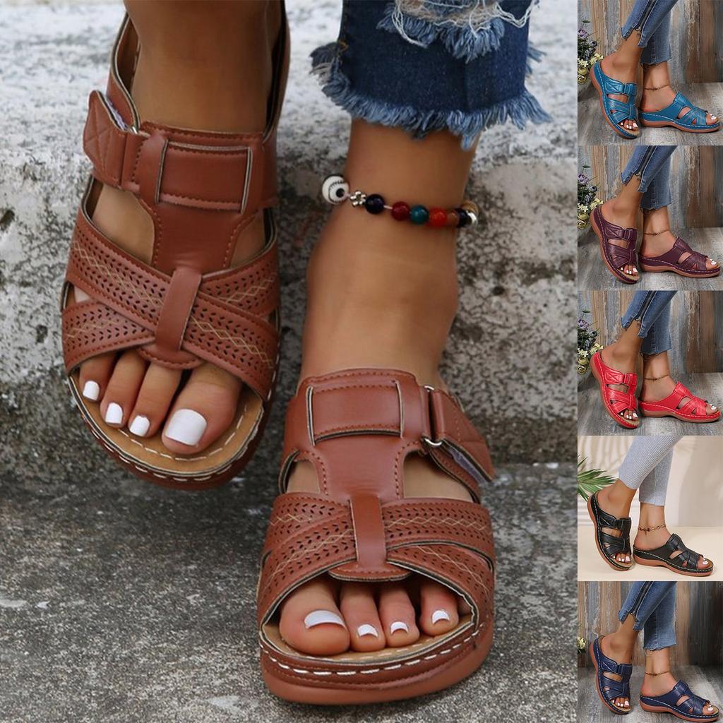 Women's New Wedge Heel Round Toe Wedge Heel Wearing Beach Thick Sole Solid Color Sandals