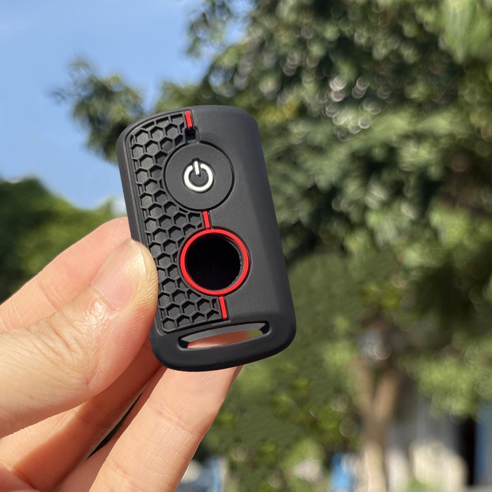 

A Set/2Pcs Keychain+Key Case For Yamaha Xmax 250 Nmax Turbo 160 Xmax 250 N-Max 125 V2 V3 Tricity 300 Key Holder Remote Cap
