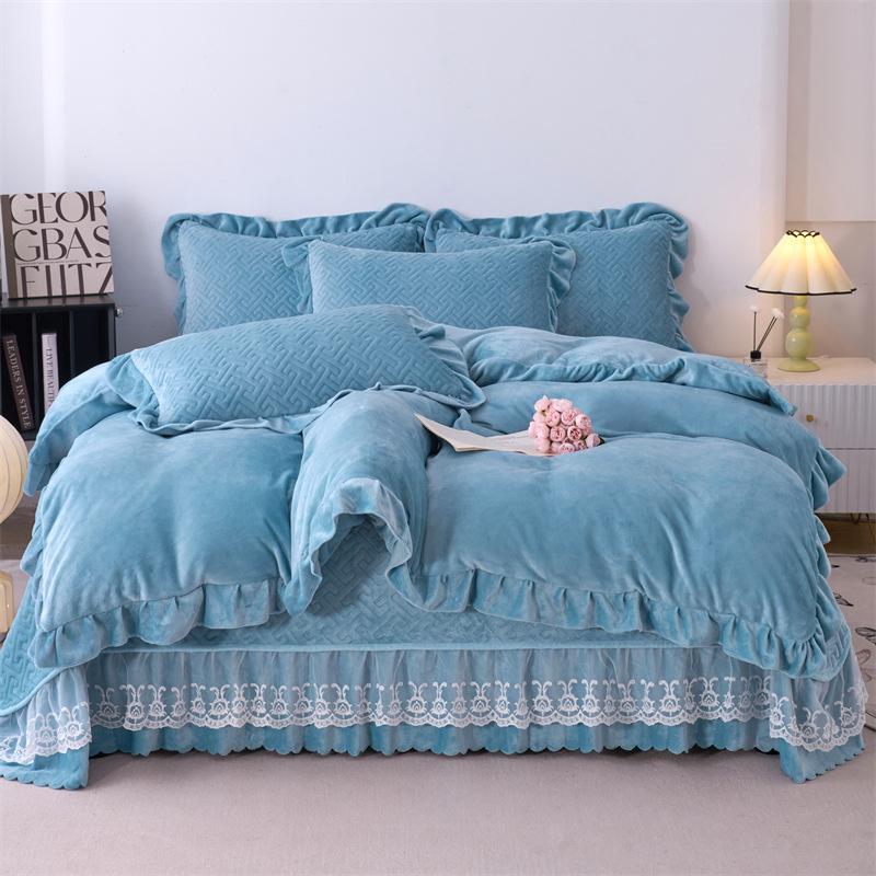 5.5Kg Solid Color Super Soft Thickened Milk Lace Bed Cover Four-Piece 1.8M Bed Cover