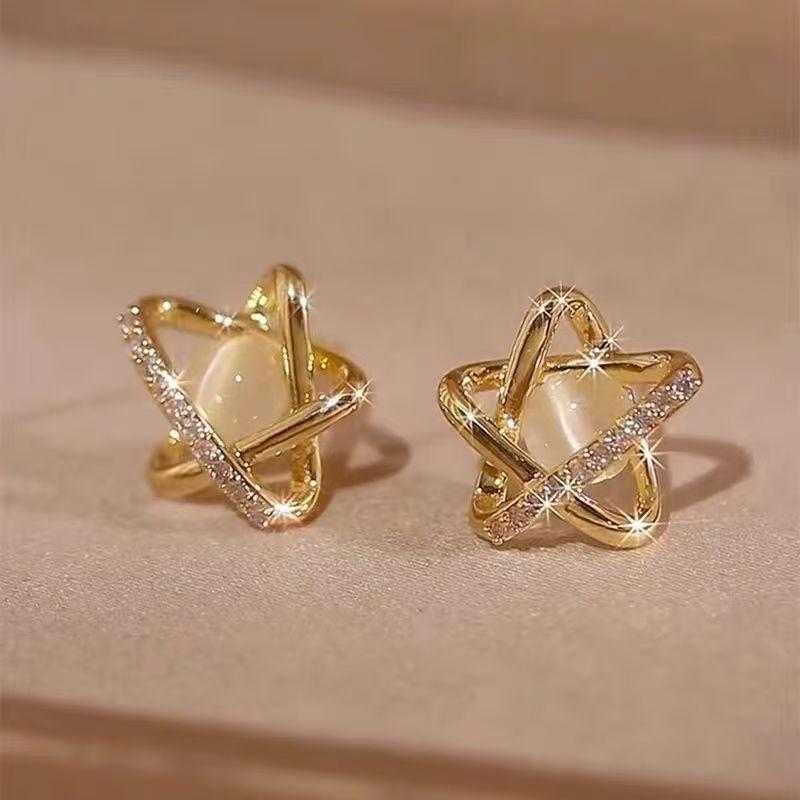 

Bow-knot Pearl Earrings for Women New Style High-end Light Luxury Niche Design Temperament Earrings and Earrings 2Pcs золотой
