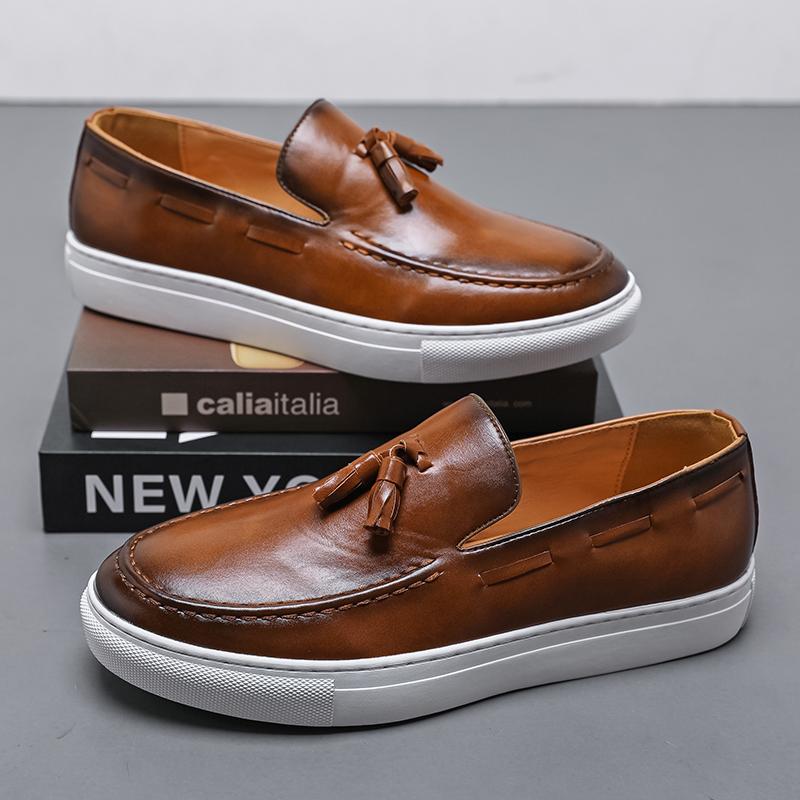 Men Fashion Tassel Shoes PU Black Brown Flat Heel Casual Fashion Small Leather Shoes British Business Travel Shoes Men Sizes 38-