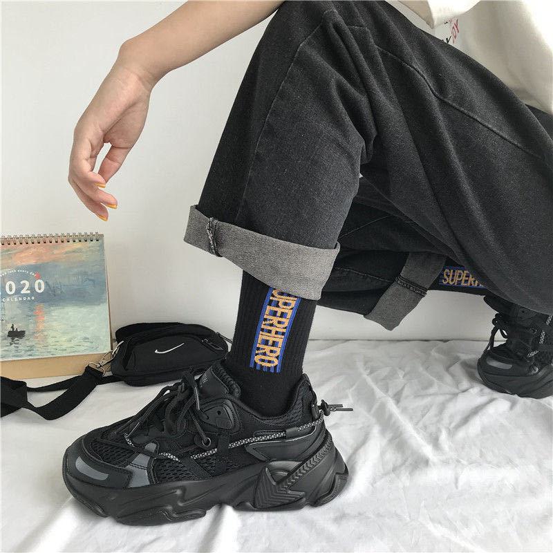 

2023 Новые корейские мужские туфли для пап в ретро-стиле Гонконга в спортивном стиле.