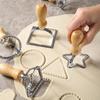 Ravioli Cutter Pastry Press Mold Dumpling Lace Embossing Device Cookie Maker Mold Ravioli Stamp Pizza Cutter Kitchen Baking Tool