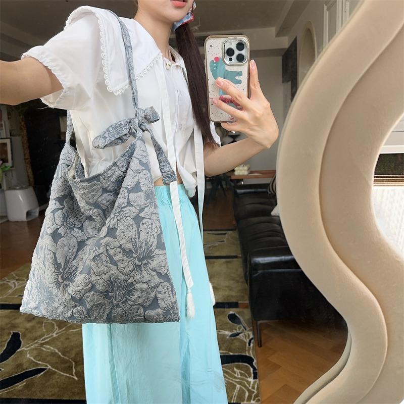 5 Embossed Jacquard Canvas Bag Crossbody Bag Women's New Handheld Shoulder Tote Underarm Bag