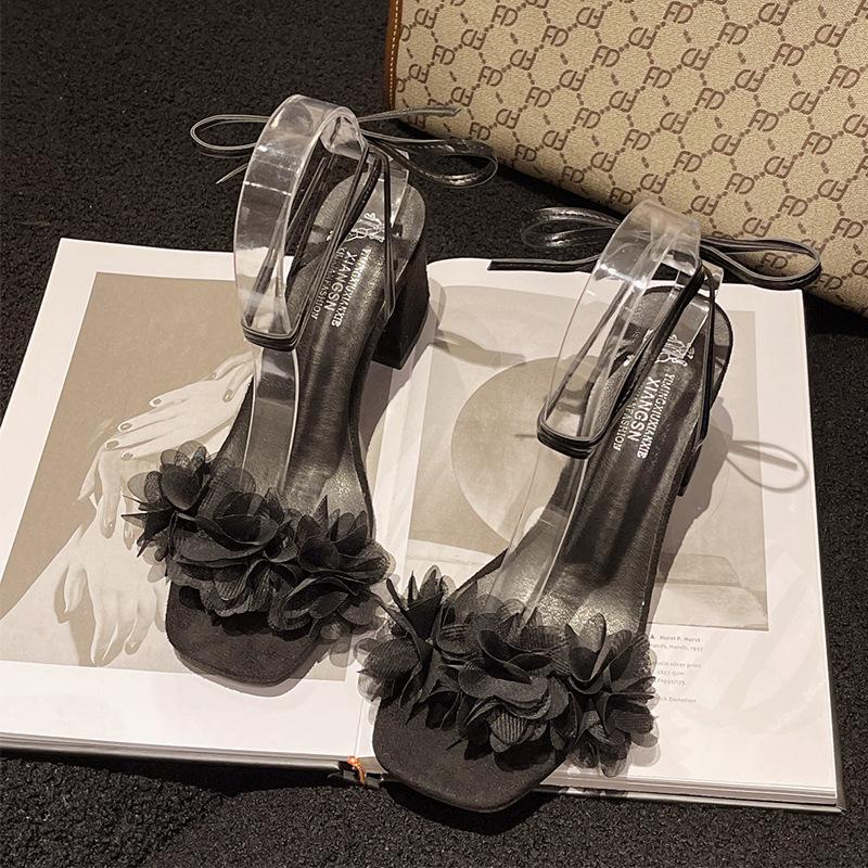 

Босоножки на высоком каблуке, высококлассные, с мелким цветочным принтом, летние, для девочки, на среднем толстом каблуке, с ремешком в стиле французской феи, Рим 35 чёрный