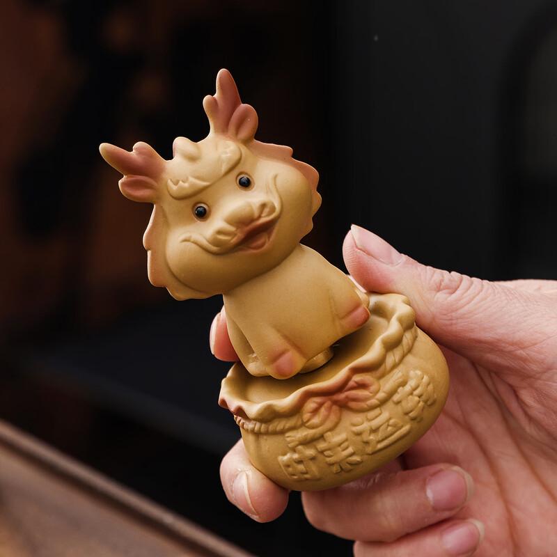 Yipan Rotating Ox Zodiac Tea Pet Ornament