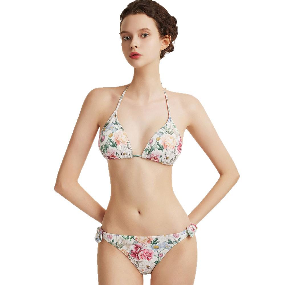 Retro Print Women's Strappy Back Swimsuit Set: Three-Piece Japanese Korean-Inspired Sexy Beach Bikini, 2026 Collection.