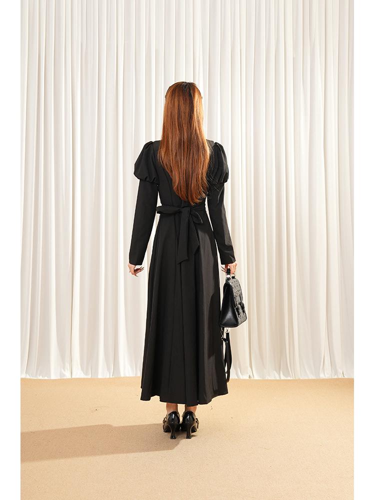 Gothic Lolita Retro Schwarz Farbblock Puffärmel Taillenbetonendes Langes Kleid