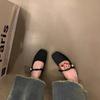 Chaussures simples Mary Jane pour femmes nouvelles chaussures printemps et été 2024 tempérament à semelle plate bout rond demi-pantoufles françaises extérieures demi-plateau