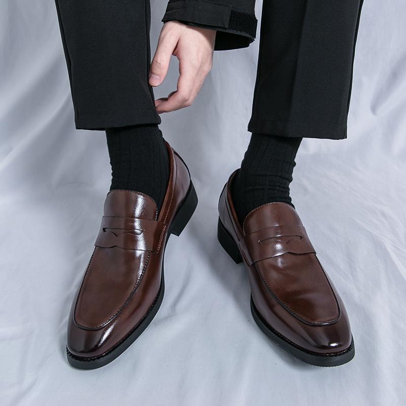 Fashion Leather Men Loafers Mens Slip On Casual Shoes Fashion Men Office Shoes Male Comfortable Wedding Dress Flats Non-Slip Lazy Shoes