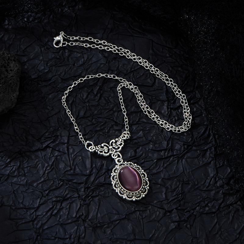 Vintage Lace Victorian Necklace Vampire Bat Neo-Gothic Choker Chunky Chain Purple Crystal Gemstone Pendant Necklace Unisex