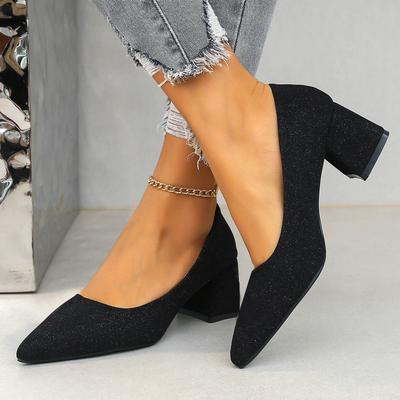 נעלי עקב – נעלי עקב