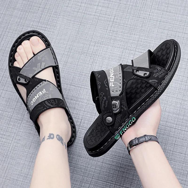 Leisure Beach Holiday Slippers Men Sandals Summer Male Shoes 2024 New Outdoor Sneakers Male Retro Comfortable Casual Sandal Mens