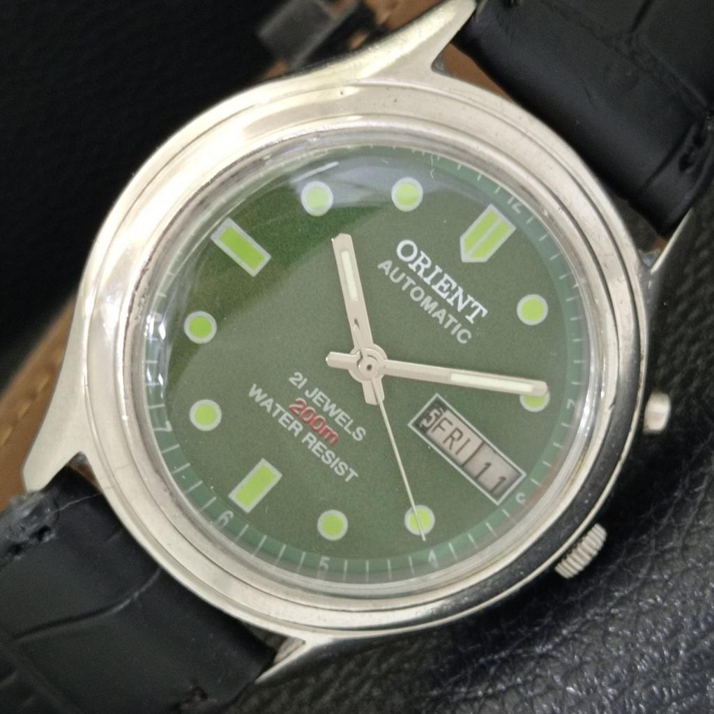 VINTAGE ORIENT AUTOMATIC 46941 JAPAN MENS GREEN COLOR DIAL WATCH A700635-5 R204-a700635