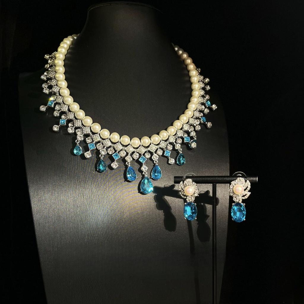 Fashionable Retro Style Inlaid Zircon Blue Droplet Pearl Necklace Earrings Look Elegant And When Worn
