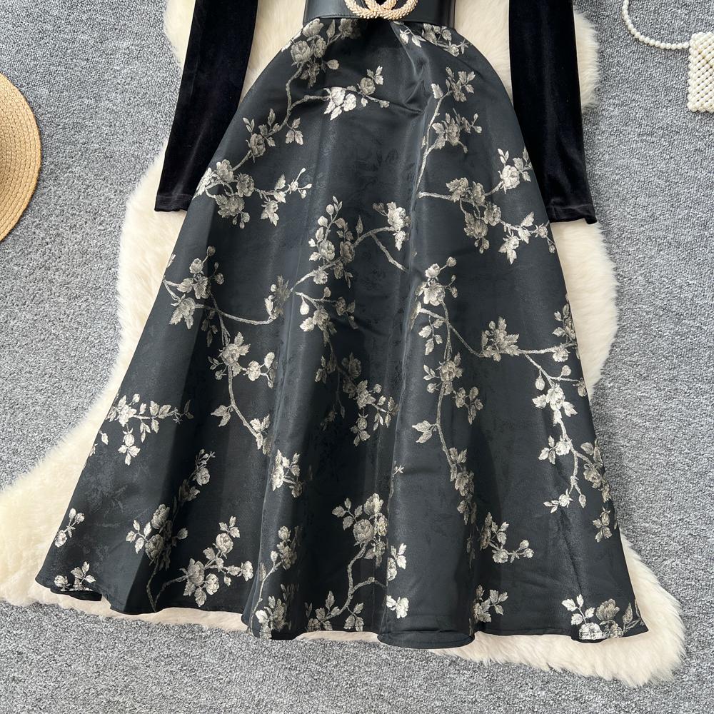 Robe de Luxe en Velours Style Français Col V Manches Longues Ceintures Épissure Jacquard Automne Femmes Imprimé Floral Fête Robe Maxi