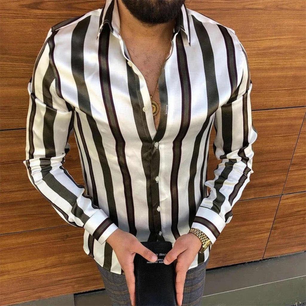 Stylish long-sleeve shirt with leopard & gold chain print, trendy casual wear.