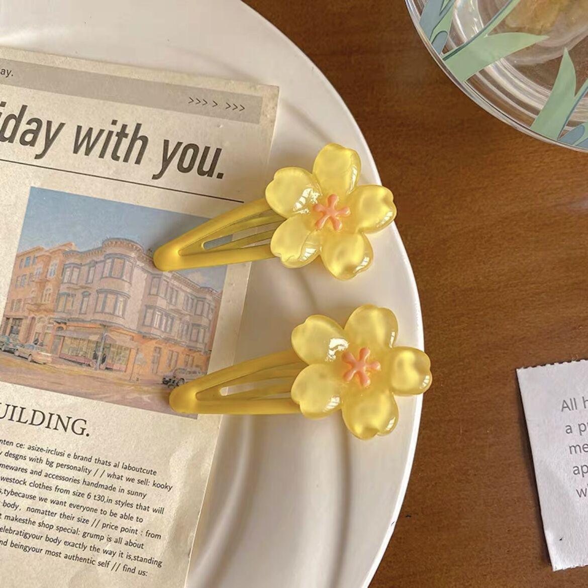 

2 шт./лот Красиві шпильки з японськими барвистими квітами сакури, заколки для волосся для жінок, аксесуари для волосся жовтий