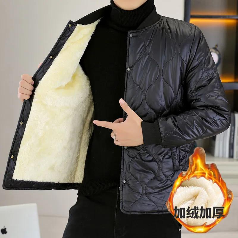 Herren Herbst und Winter Neuer Stil Plus Samt Verdickt Koreanischer Stil Trendig Vielseitig Baumwollmantel Jugendlich Lässig Warme Jacke