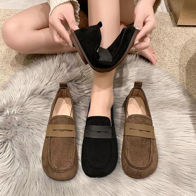 Pieds larges et gros femmes enceintes antidérapantes Chaussures Doudou pour femmes printemps et automne été 2025 nouveau vêtement d'extérieur cuir à enfiler chaussures uniques paresseuses