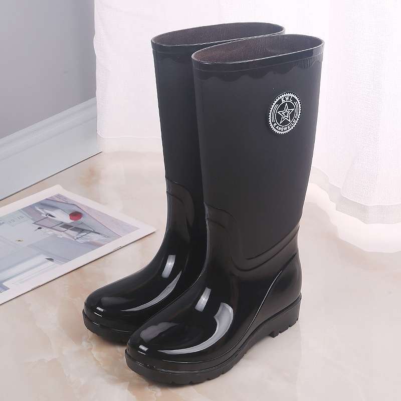 Rain Shoes Women's Fashion Outer Wear Water Shoes Adult High Rain Boots Waterproof and Non-slip New Lightweight Rubber Shoes Long Boots