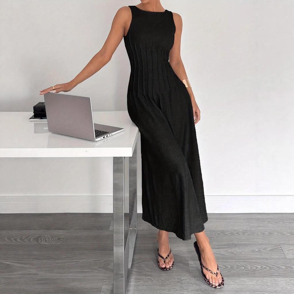 2026 Elegant Waist-Cinched A-Line Sleeveless Long Dress with V-Back In Solid Color