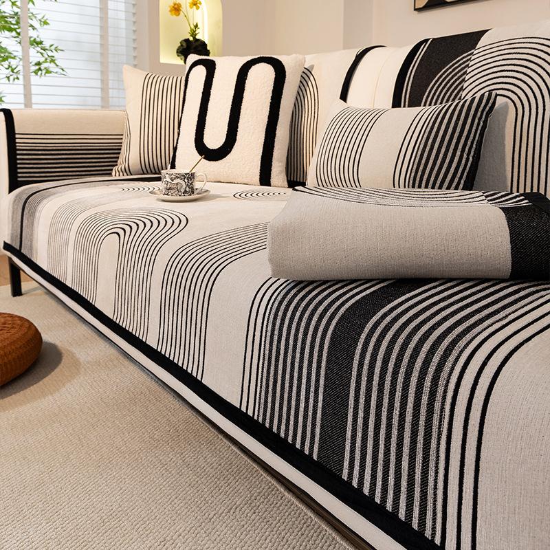 Medieval Sofa Cushion, Universal Light Luxury In All Seasons, High-End Sofa Cover  New Sofa Cushion Towel, Non-Slip