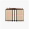 Burberry 8094455 A7026 Vintage Check Zip Bifold Wallet