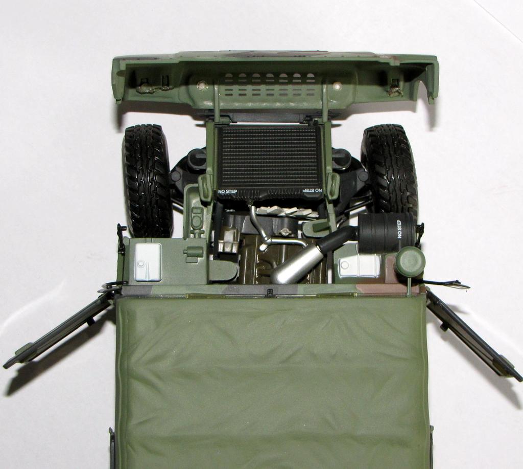 Tamiya Club Diecast M998 Humvee 1/20 Sammlermodell (Fertiges Modell)