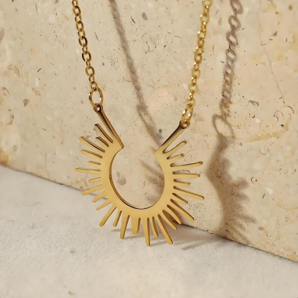 Gold Plated Sunburst Pendant Necklace for Women, Boho Style Minimalist Jewelry, Ideal for Daily Wear & Gifting