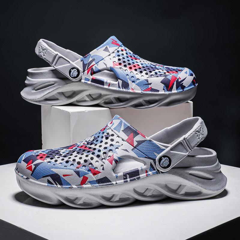 Men s Plus Size Lightweight Breathable Two-Way Outdoor Hole Sandals 40