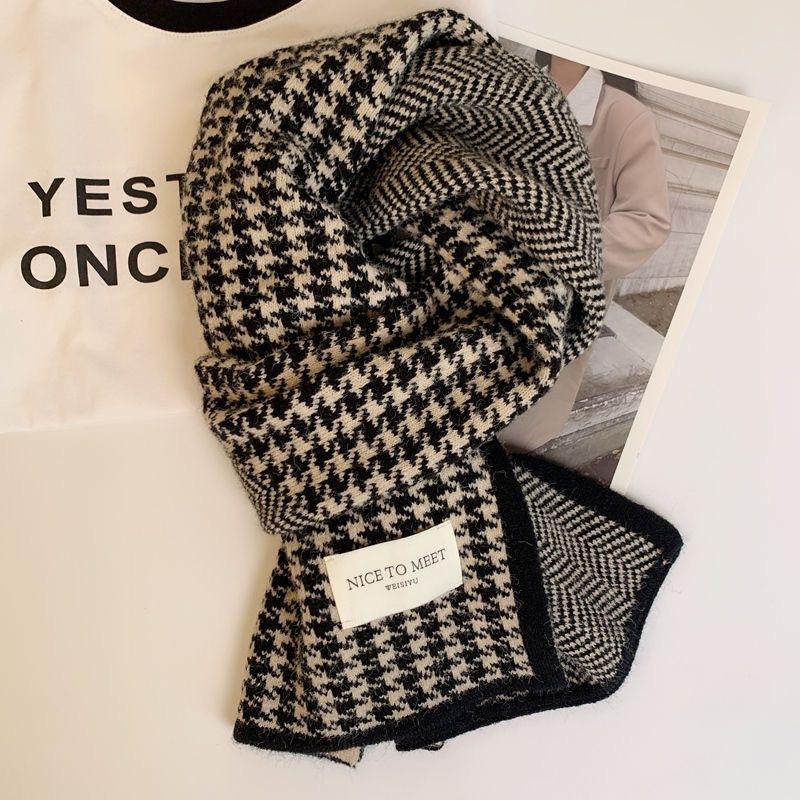 Adult scarves, fashionable and versatile in autumn and winter, women's grid scarves, trendy female students' warm scarves