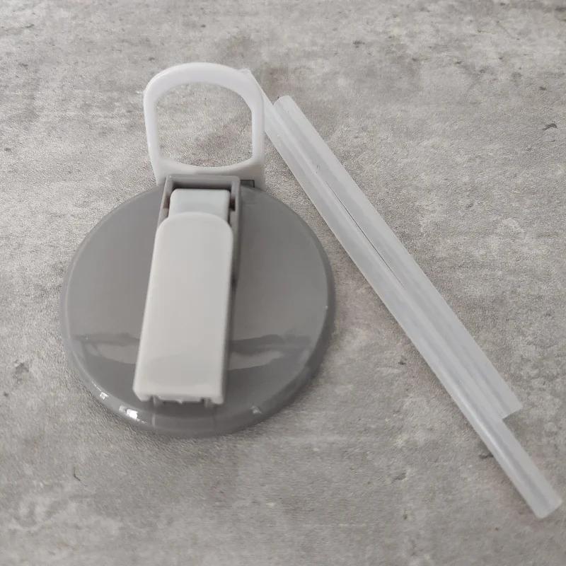 Portable Soda Can Lid and Silicone Straw Soda Can Lid Reusable Suitable For Canned Beverages Beer Juice 1pcs With 2 straws