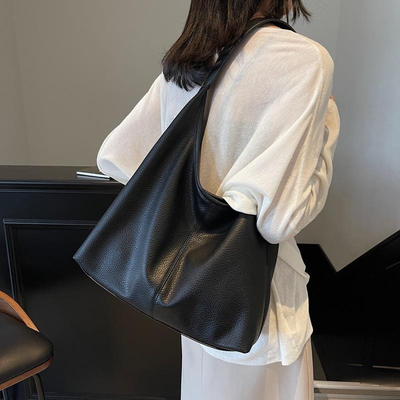 Textured Mother and Child Bag Women's Bag 2025 New Shoulder Large Capacity Underarm Bag Messenger Bag