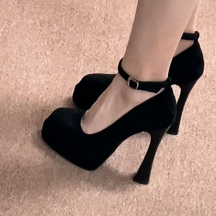 Wind European patent leather annual thick heel single shoes waterproof table versatile high heels super height increase spring celebrity shallow mouth