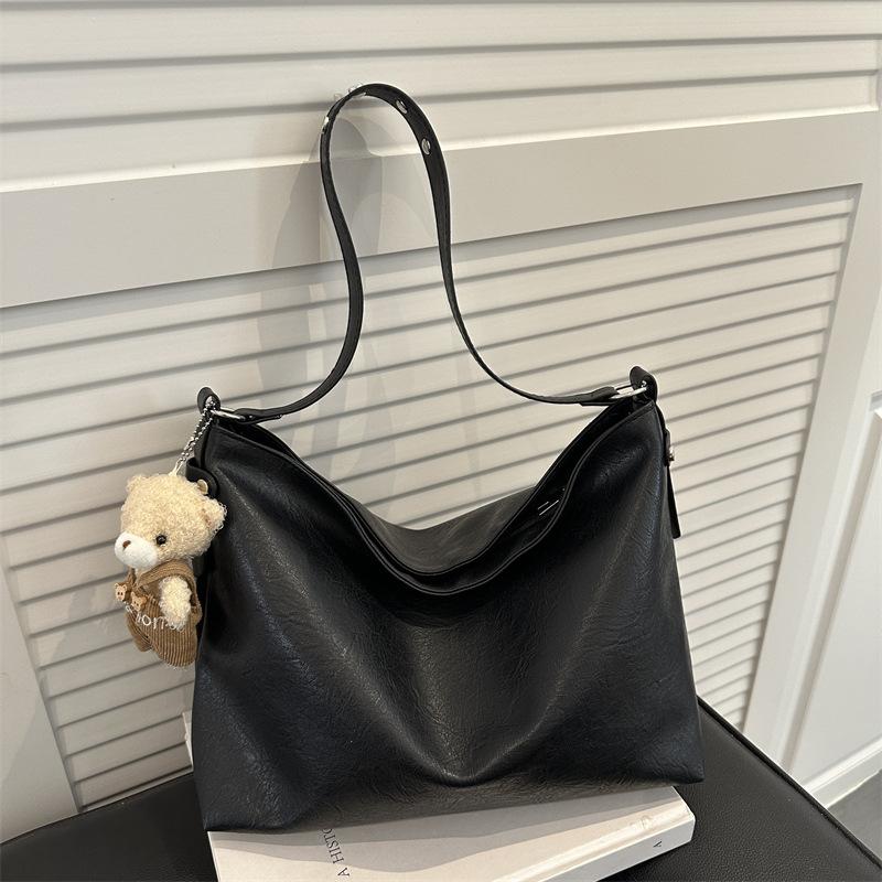 

Retro large-capacity underarm bag women s 2 new trendy fashion tote bag single shoulder crossbody bucket bag without pendant чёрный