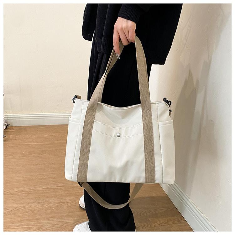Women Nylon Tote Bag Large Capacity Shoulder Handbag Casual Lightweight Crossbody Bag Multi Pocket Travel Shopping Work Bag