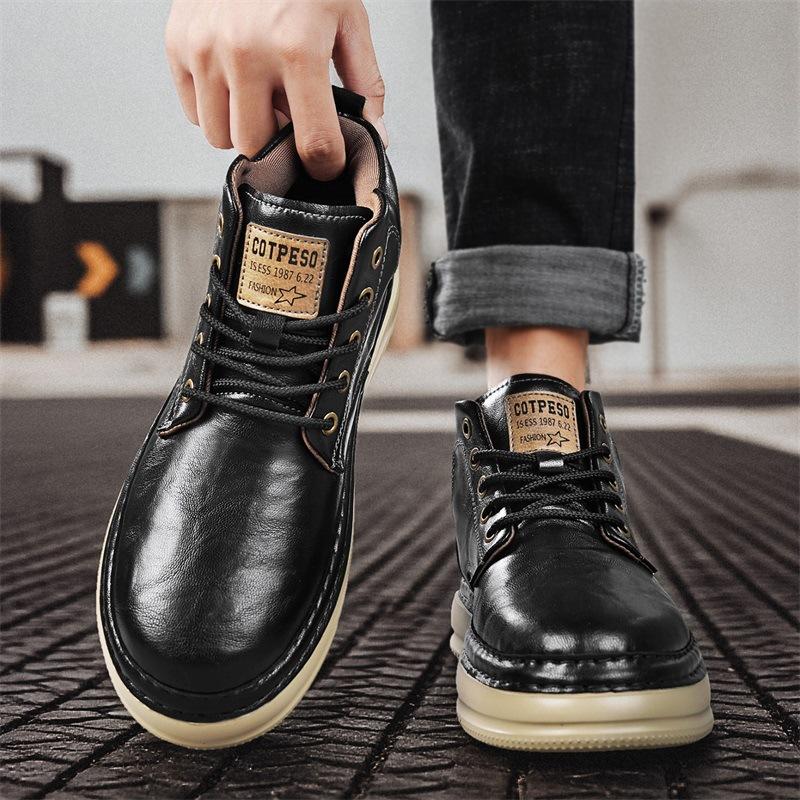 Autumn and Winter New Outdoor Casual Shoes Men's Large Size Martin Boots Fashion Trend Versatile Thick-soled Zhongbang Men's Short Boots