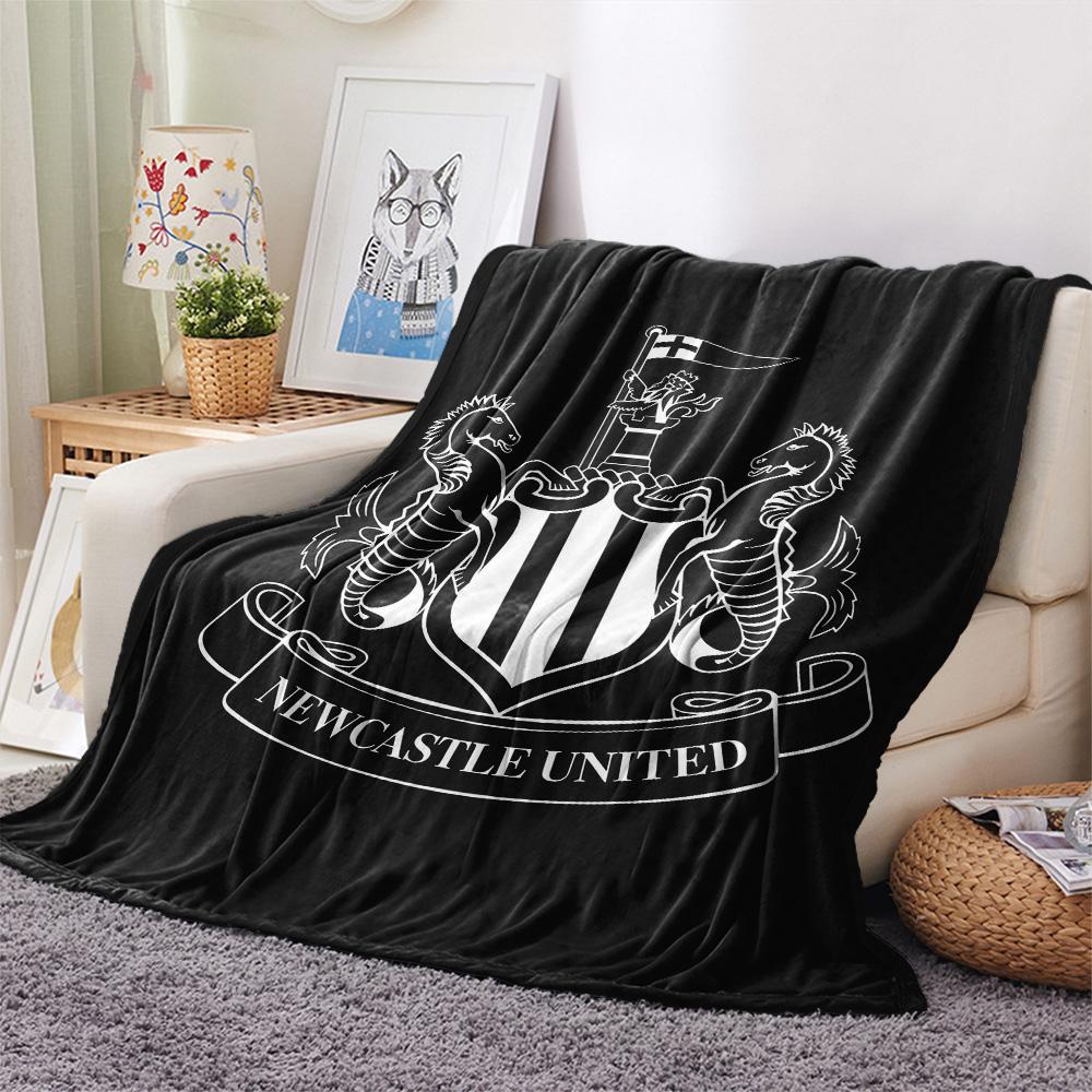 Newcastle United FC Flanelldecke, Hohe Qualität, Bequem für alle Jahreszeiten, Heimdekoration, Wärme und Komfort